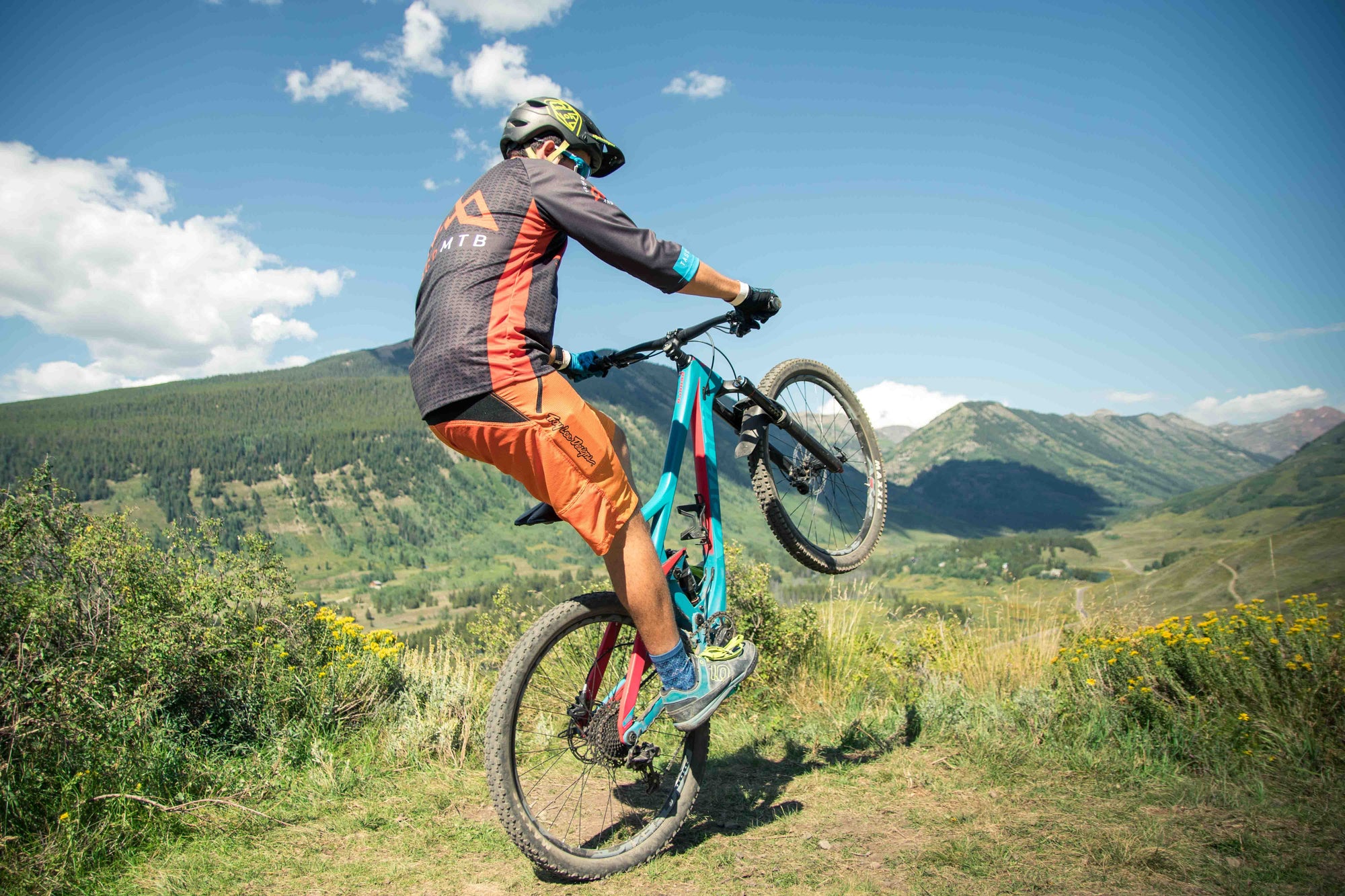 Outerbike - Summer in Crested Butte